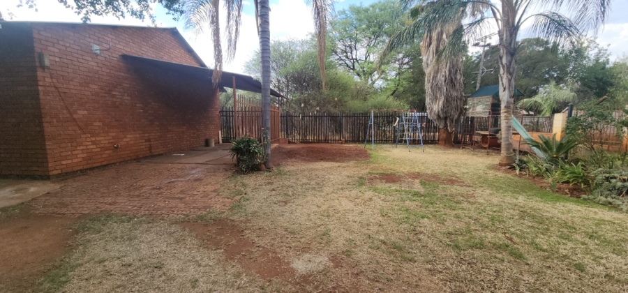 7 Bedroom Property for Sale in Mamogaleskraal AH North West